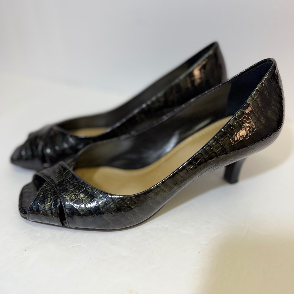 Alex Marie Green Croc Embossed Peep Toe Kitten Heels Pumps Womens 7.5M